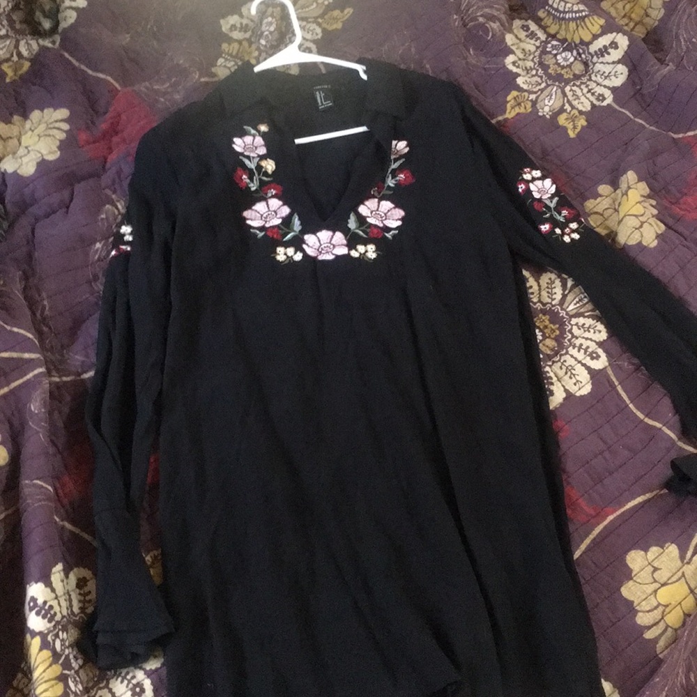 Bell sleeve black dress